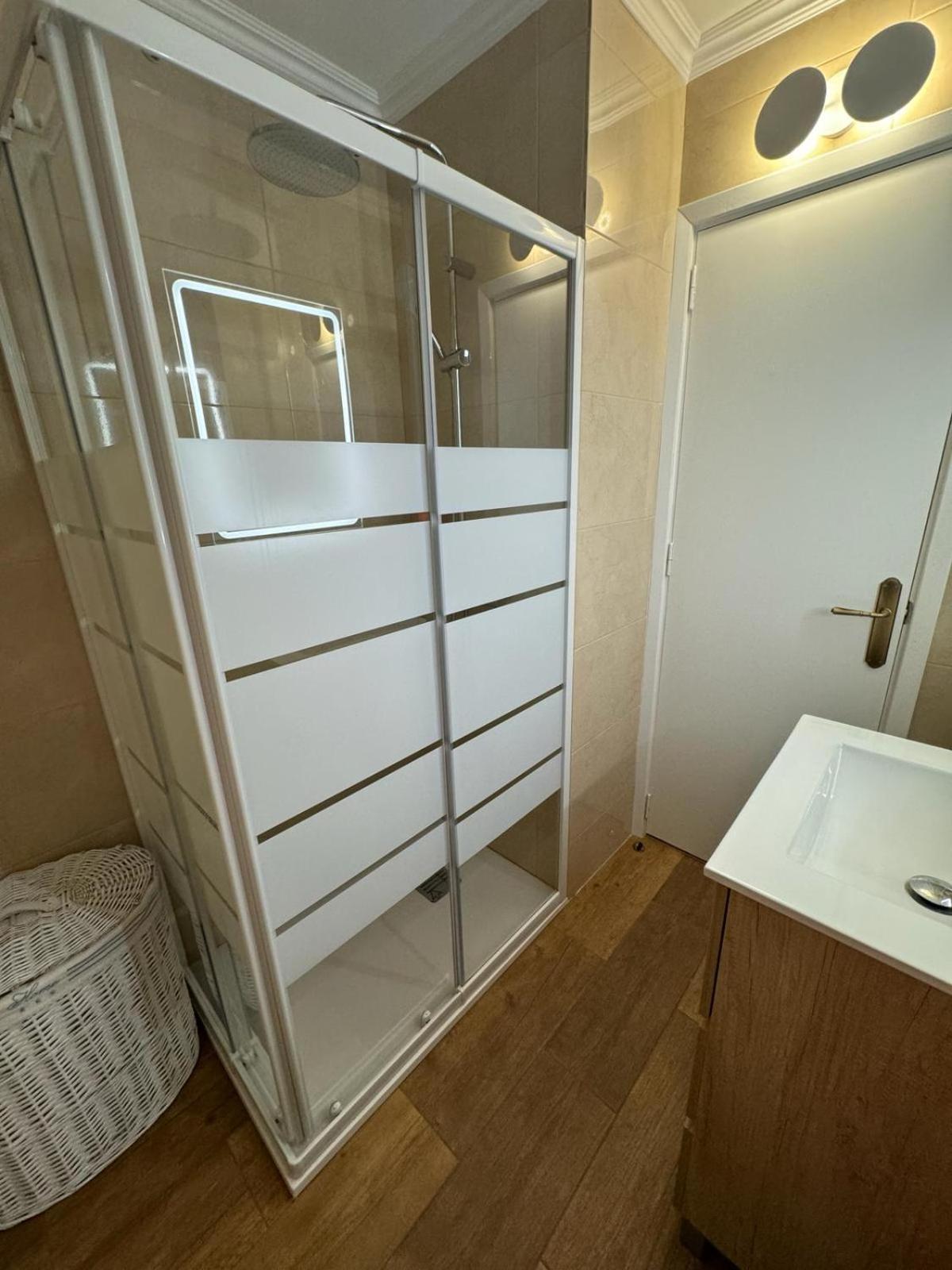 Acogedor Apartamento A 50 Metros Del Mar Cambrils Luaran gambar